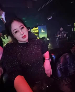 江苏省苏州市昆山市反差人妻阿梅