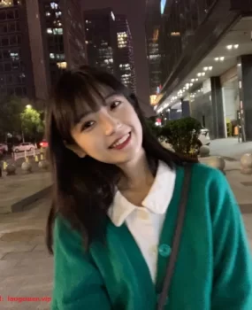 宁波大长腿，五官精致颜值在线学生妹兼职